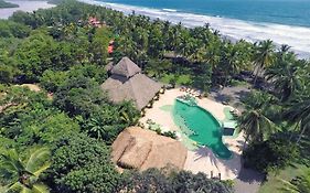 Clandestino Beach Resort Costa Rica